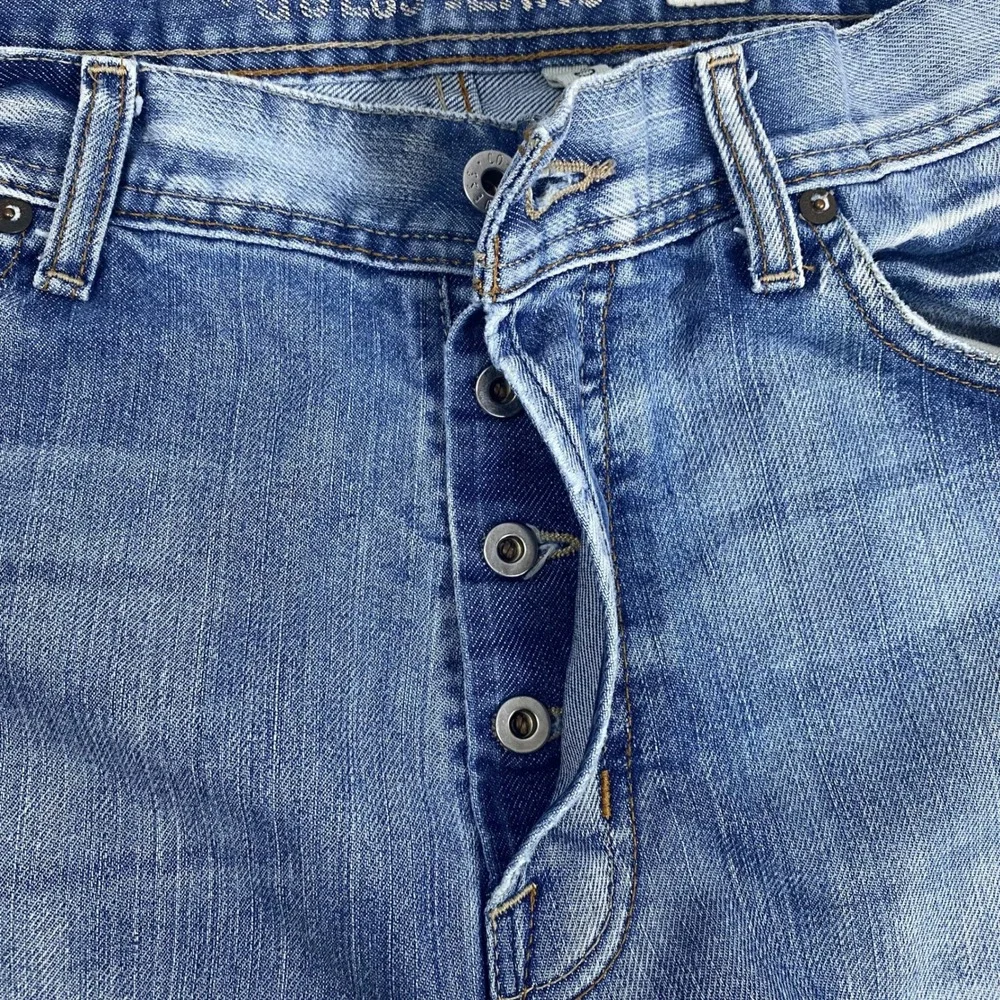 Guess Jeans Dean Relaxed Fit Mens 34 Blue Straight Leg Denim Button Fly Pants